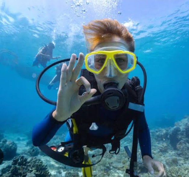 Crazy Scuba Diving Adventure